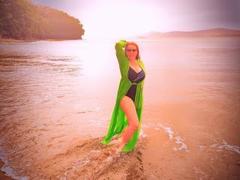 IvettaShine - blond female webcam at ImLive